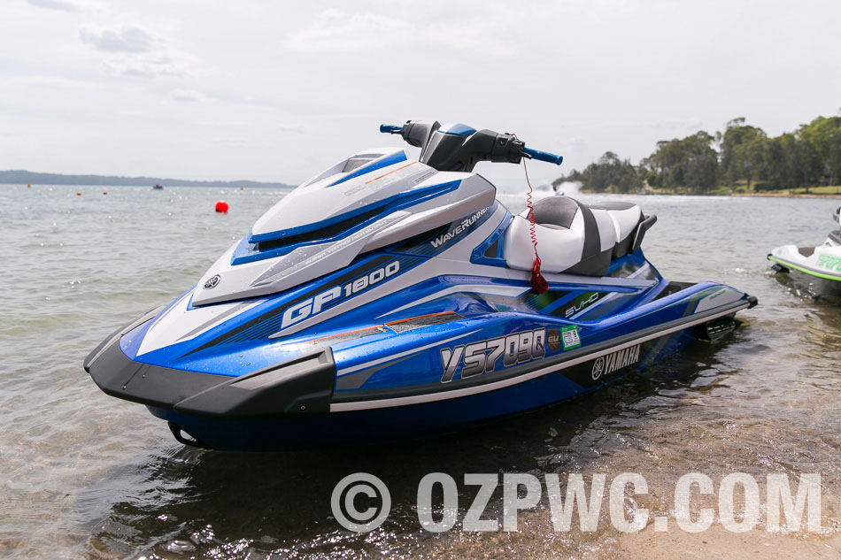 2017-waverunners-7871